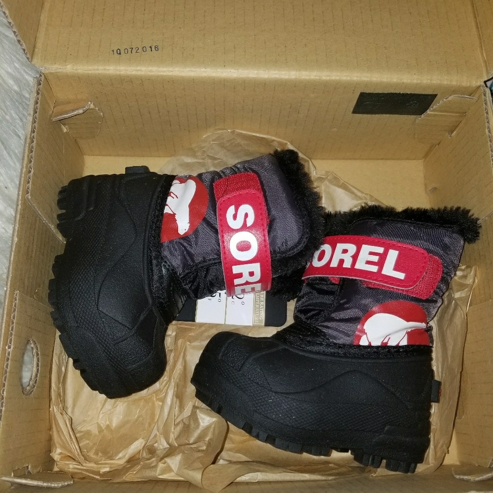 Toddler boots